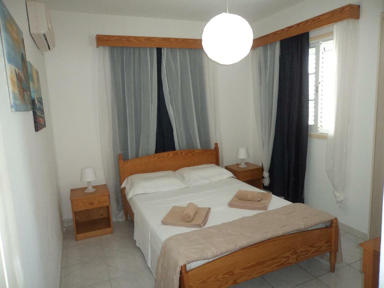 Hotel Welcome House Larnaka Exterior foto