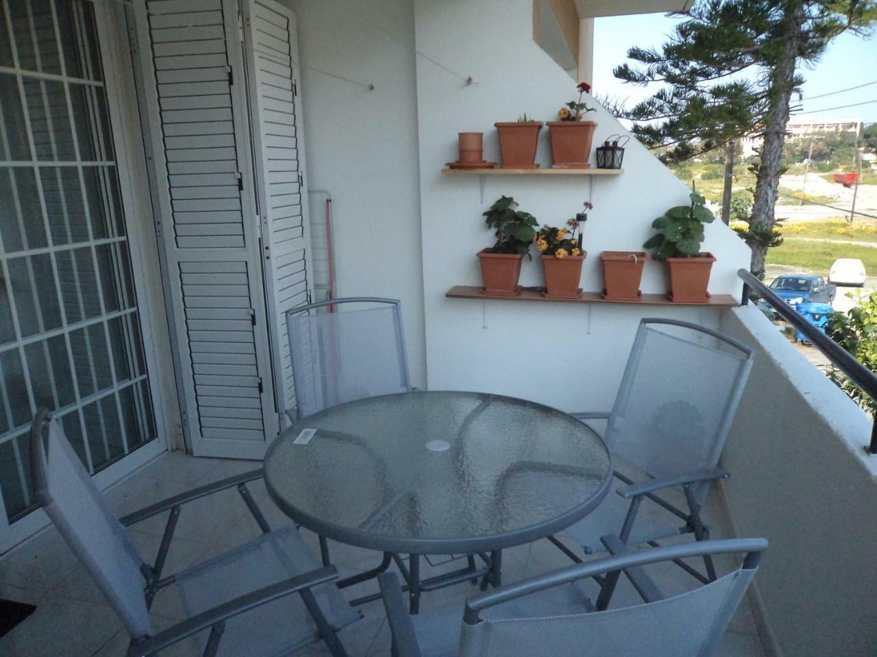 Hotel Welcome House Larnaka Exterior foto